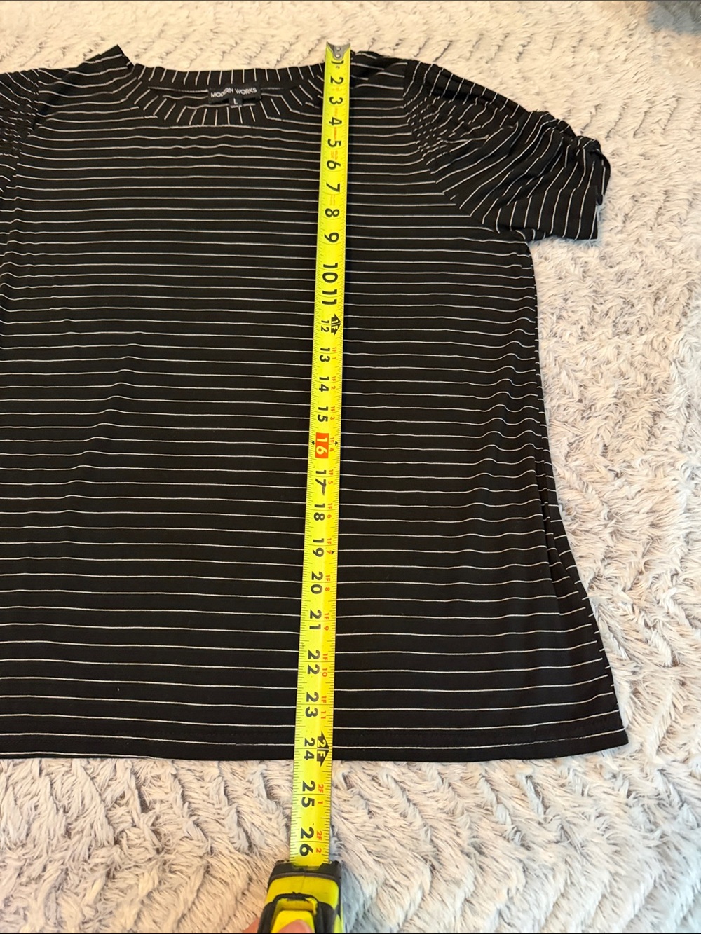 Modern Works Black Short Sleeve Tee with White Stripes smocked sleeve L - Picture 3 of 11